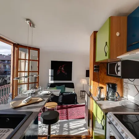 Apartamento Le Balcon Du Palais De L'isle - Aprtement 4 With Stunning Views *