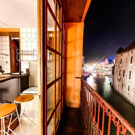 Apartamento Le Balcon Du Palais De L'isle - Aprtement 4 With Stunning Views